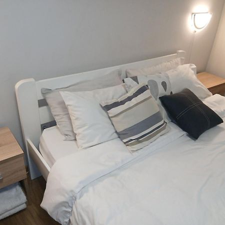 Skelnaia Apartment 리비프 외부 사진